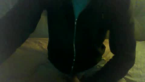 Snapshot of victor_1486 chatting on 11-07-25, 11:49 victor_1486 online show from 11-07-25, 11:49