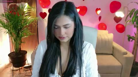 Snapshot of victoria___moon chatting on 02-14-26, 01:30 victoria online show from 02-14-26, 01:30