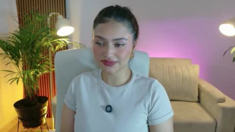 victoria online show from 05-05-26, 01:30