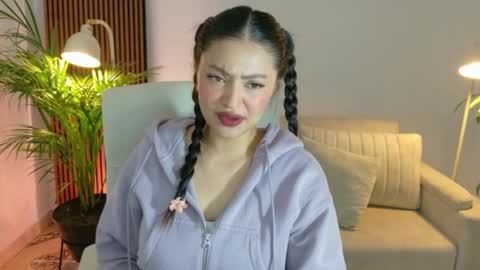 victoria online show from 05-11-26, 01:50