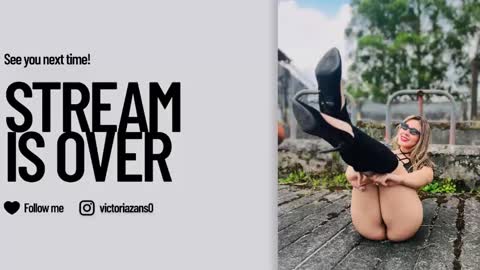 Victoria  independent model online show from 03-12-25, 11:01