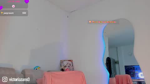 Victoria  independent model online show from 07-28-26, 05:01