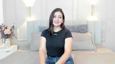 victoria  online show from 01-10-26, 07:15