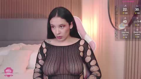 Victoria Collins online show from 02-04-25, 06:49