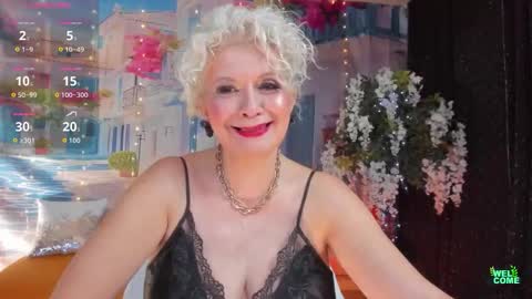 Snapshot of victoria_dior chatting on 10-28-25, 05:59 diorvictoria9 online show from 10-28-25, 05:59