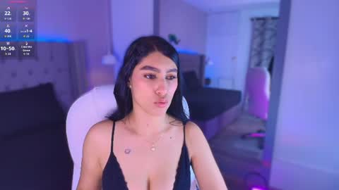 Snapshot of victoria_ellington chatting on 07-09-26, 11:58 online show from 07-09-26, 11:58