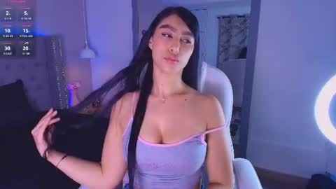 Snapshot of victoria_ellington chatting on 07-10-26, 11:46 online show from 07-10-26, 11:46