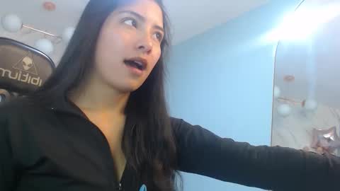 Victoria online show from 03-18-26, 01:36