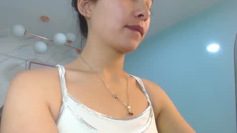 Victoria online show from 06-29-26, 01:00