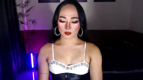 Victoria online show from 04-08-26, 01:55