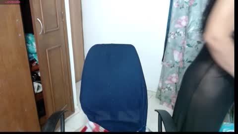 victoria online show from 02-03-26, 10:42