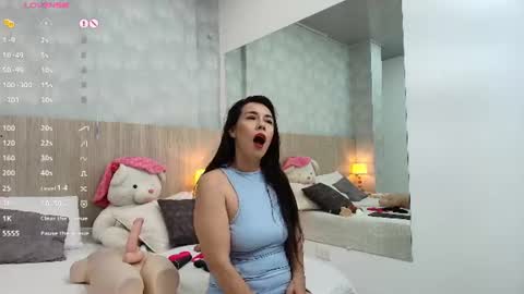 victoria_pachon online show from 07-27-26, 09:49
