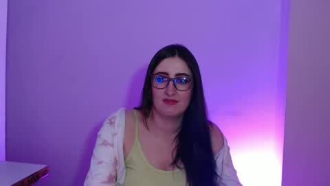 Snapshot of victoria_riider chatting on 01-27-25, 07:56 Victoria online show from 01-27-25, 07:56