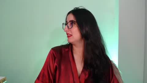 Snapshot of victoria_riider chatting on 02-24-25, 11:30 Victoria online show from 02-24-25, 11:30