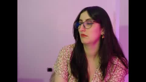 Snapshot of victoria_riider chatting on 03-08-25, 11:07 Victoria online show from 03-08-25, 11:07