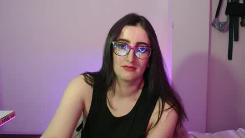 Snapshot of victoria_riider chatting on 09-26-25, 08:46 Victoria online show from 09-26-25, 08:46