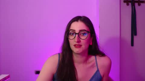 Snapshot of victoria_riider chatting on 10-07-25, 08:50 Victoria online show from 10-07-25, 08:50