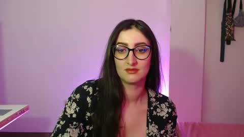 Victoria online show from 11-25-25, 08:09