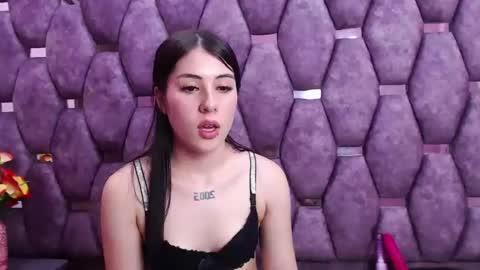 Snapshot of victoria_storm_ chatting on 02-27-25, 12:43 victoria_storm_ online show from 02-27-25, 12:43
