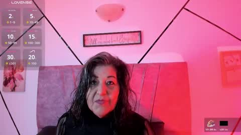 victoriaa_anderson_ online show from 11-11-25, 02:06