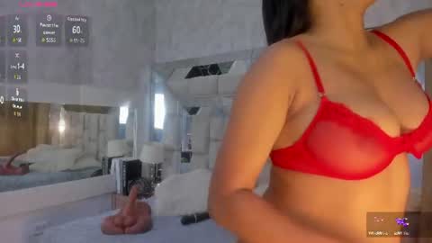 VICTORIA online show from 06-17-26, 11:01