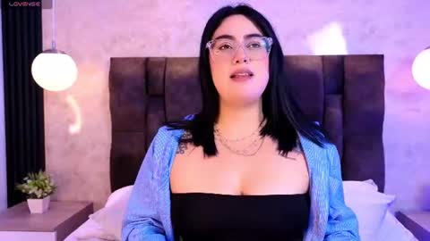 Victoria Andrade online show from 07-29-26, 12:25
