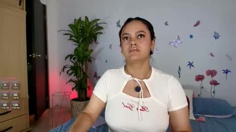 Snapshot of victoriablack_ chatting on 02-12-26, 08:53 Victoria online show from 02-12-26, 08:53