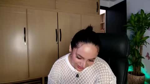 Snapshot of victoriablack_ chatting on 02-13-26, 08:16 Victoria online show from 02-13-26, 08:16