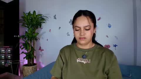 Snapshot of victoriablack_ chatting on 02-15-26, 08:57 Victoria online show from 02-15-26, 08:57