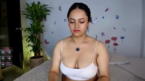 Snapshot of victoriablack_ chatting on 02-18-26, 08:54 Victoria online show from 02-18-26, 08:54