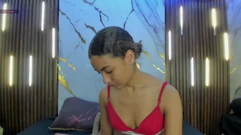 Victoria  online show from 05-29-26, 08:07
