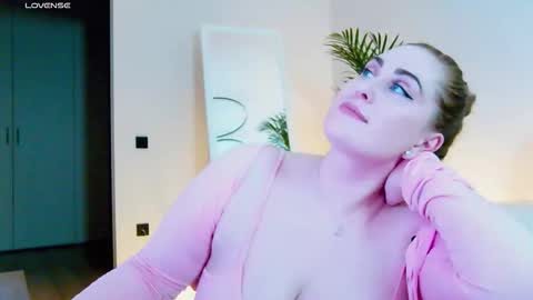 Miss V online show from 01-07-26, 07:49