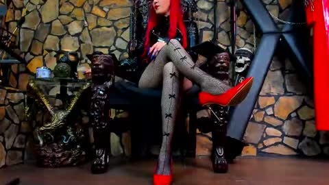 Snapshot of victoriaheller chatting on 10-04-25, 04:54 Victoria Heller online show from 10-04-25, 04:54