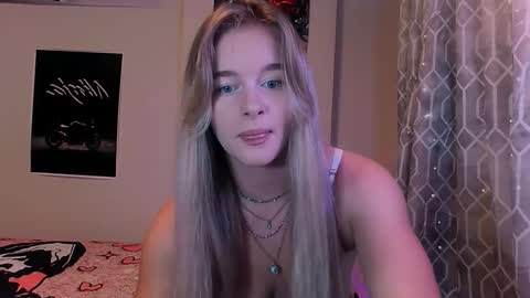 Eva and Victor online show from 10-20-25, 12:27