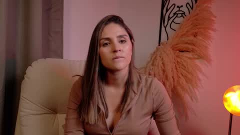 Snapshot of victorianova chatting on 02-25-26, 07:12 VictoriaNova online show from 02-25-26, 07:12