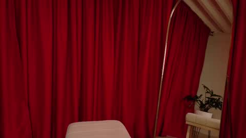 Snapshot of victorianova chatting on 03-05-26, 10:28 VictoriaNova online show from 03-05-26, 10:28