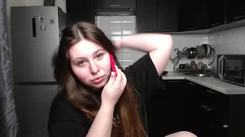 victoriassecrets_ online show from 12-06-24, 12:38