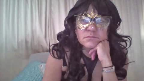 victoriasuave online show from 06-18-26, 12:53