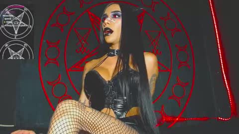 Victoria Vampire online show from 02-21-25, 10:39