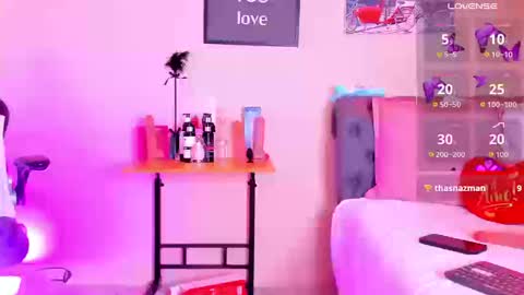 Snapshot of victoriazans chatting on 03-12-26, 04:51 Victoriazans online show from 03-12-26, 04:51