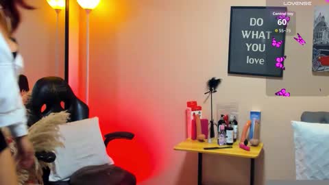 Snapshot of victoriazans chatting on 03-15-26, 02:50 Victoriazans online show from 03-15-26, 02:50