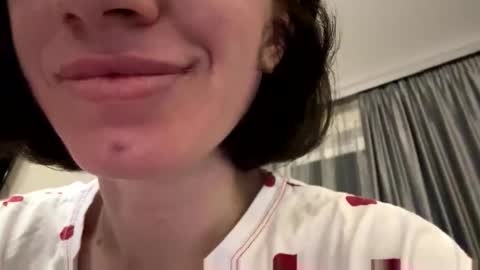 Snapshot of victoryst15 chatting on 03-15-26, 09:54 victoryst15 online show from 03-15-26, 09:54