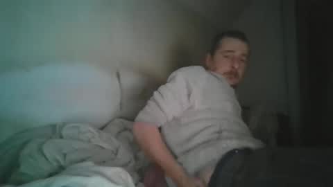 Snapshot of vids1977 chatting on 01-09-25, 01:35 vids1977 online show from 01-09-25, 01:35