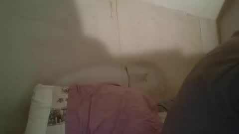 Snapshot of vids1977 chatting on 02-11-25, 12:28 vids1977 online show from 02-11-25, 12:28