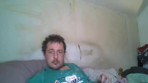 Snapshot of vids1977 chatting on 03-12-25, 06:22 vids1977 online show from 03-12-25, 06:22