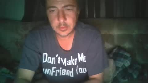 Snapshot of vids1977 chatting on 09-11-25, 11:10 vids1977 online show from 09-11-25, 11:10