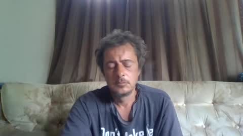 Snapshot of vids1977 chatting on 09-14-25, 03:00 vids1977 online show from 09-14-25, 03:00