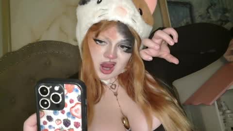 viennavisabelle online show from 05-06-26, 04:30