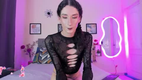 Violet online show from 02-02-26, 03:49