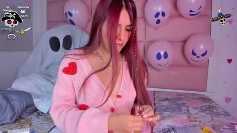 Snapshot of viioletta_18 chatting on 10-12-25, 12:48 Violetta online show from 10-12-25, 12:48